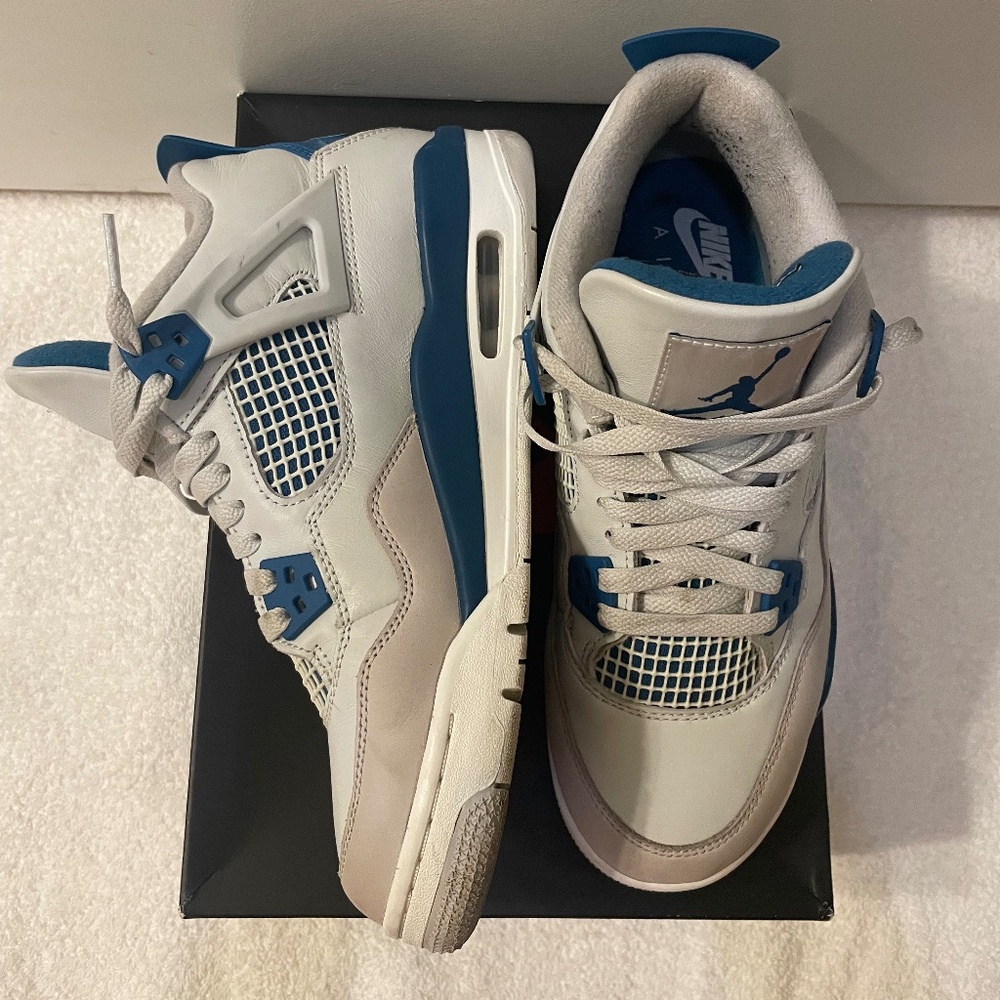 Air Jordan 4 Industrial/Military Blue 2024 Size 7Y